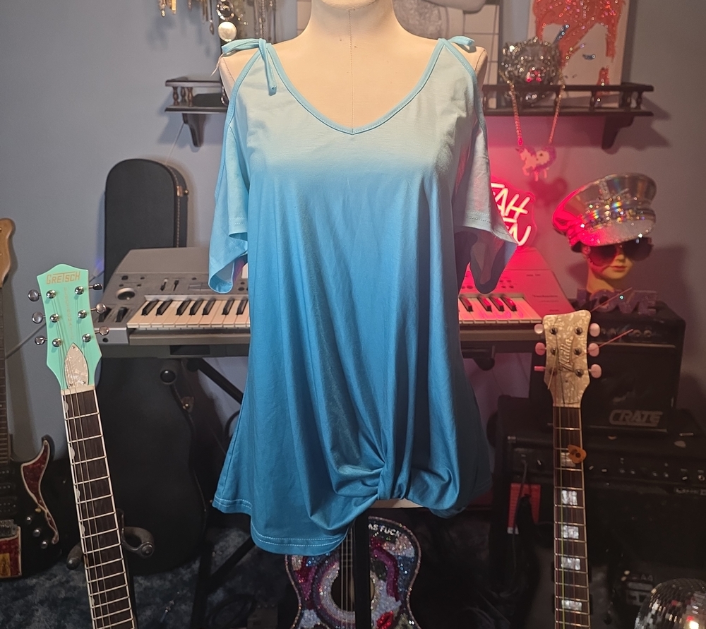 SHEIN Blue Ombre Cold-Shoulder V-Neck Tunic